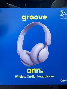 On Running Groove Wireless On-Ear Headphones — Lavender